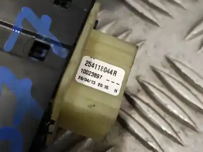 Second-hand car spare part left front power window switch for renault clio iv * oem iam references 254118044r  