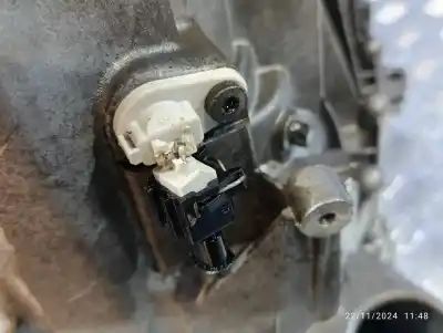 Автозапчастина б/у коробка передач для smart fortwo coupe 1.0 cat посилання на oem iam a4513700301 4520003181 