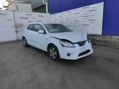Автозапчасти б/у ПОЛНЫЙ ДВИГАТЕЛЬ за KIA CEE´D  ссылки OEM IAM D4FB  