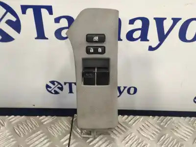 Peça sobressalente para automóvel em segunda mão BOTÃO / INTERRUPTOR ELEVADOR VIDRO DIANTEIRO ESQUERDO por TOYOTA YARIS  Referências OEM IAM 742320D110  