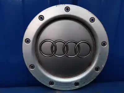 Pièce détachée automobile d'occasion CAPUCHONS DE MOYEUX pour AUDI A3 (8P)  Références OEM IAM 8P0601165G  