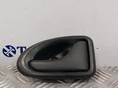 Автозапчасти б/у внутри передней правой ручки за iveco 35s12 2.3 ссылки oem iam 7700830079