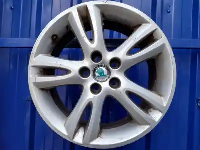 Pièce détachée automobile d'occasion JANTE pour SKODA ROOMSTER (5J7)  Références OEM IAM 5J0601025  