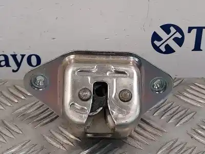 Second-hand car spare part trunk lock for subaru xv 2.0 cat oem iam references   