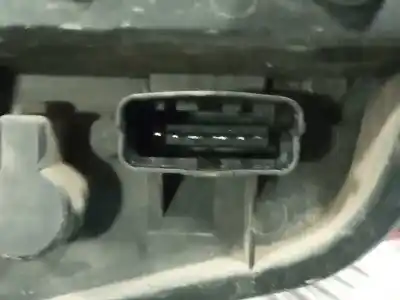 Second-hand car spare part left tailgate light for renault clio iii * oem iam references 89035079  