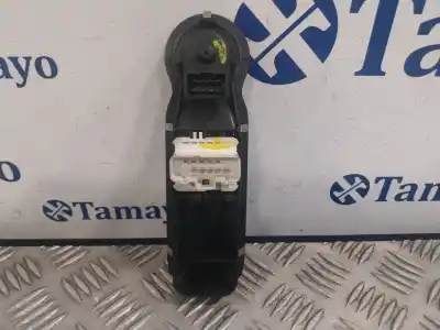 Second-hand car spare part left front power window switch for renault modus luxe privilege oem iam references 8200277630   Second-hand car spare part left front power window switch for renault modus luxe privilege oem iam references 8200277630