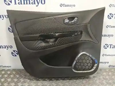Tweedehands auto-onderdeel BEKLEDING LINKER VOORDEUR voor RENAULT CAPTUR  OEM IAM-referenties 156067372 156067352 