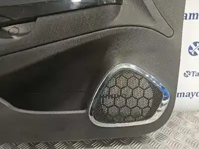 Second-hand car spare part left front door trim for renault captur * oem iam references 156067372 156067352 