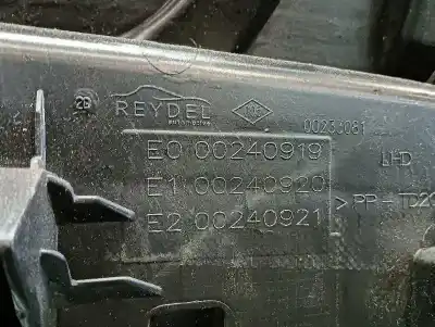 Peça sobressalente para automóvel em segunda mão tablier por nissan interstar m1 fm referências oem iam 682000855r 682003777r 682000947r