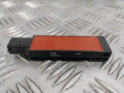Peça sobressalente para automóvel em segunda mão ANTENA por VOLKSWAGEN GOLF VII SPORTSVAN  Referências OEM IAM 5Q0962131 5FA171669 