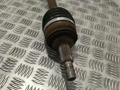 Pièce détachée automobile d'occasion transmission avant droite pour renault scénic iii (jz0/1_) 1.6 dci (jz00, jz12) références oem iam 391001702r ebj100mbc109 