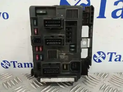 Pièce détachée automobile d'occasion BOÎTES À FUSIBLES pour CITROEN C5 BREAK 2.0 HDi SX Références OEM IAM 9643498880  