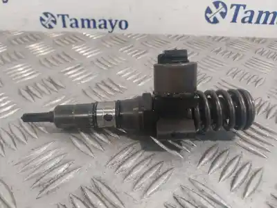 İkinci el araba yedek parçası ENJEKTÖR için AUDI A3 (8P1) 2.0 TDI QUATTRO OEM IAM referansları 0414720404  