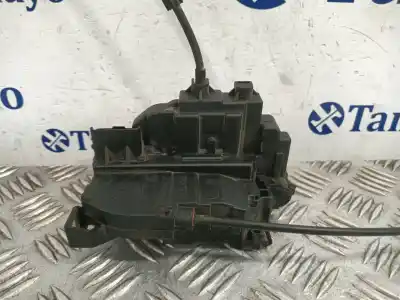 Peça sobressalente para automóvel em segunda mão FECHADURA DA PORTA TRASEIRA ESQUERDA por RENAULT KANGOO Furgón Compact Comfort Referências OEM IAM 8200497672  