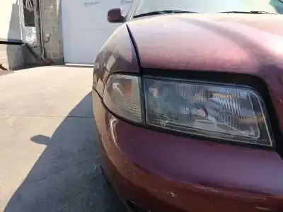 Recambio de automóvil de segunda mano de FARO DERECHO para AUDI A4 B5 (8D2) 1.9 TDI referencias OEM IAM   