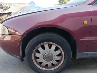 Recambio de automóvil de segunda mano de ALETA DELANTERA IZQUIERDA para AUDI A4 B5 (8D2) 1.9 TDI referencias OEM IAM   