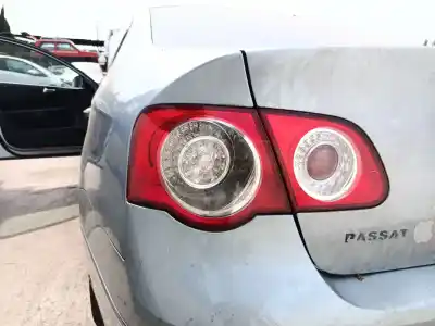 Peça sobressalente para automóvel em segunda mão FAROLIM TRASEIRO ESQUERDO por VOLKSWAGEN PASSAT B6 (3C2) 2.0 TDI 16V Referências OEM IAM   