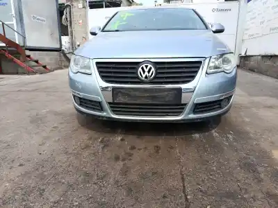 Gebrauchtes Autoersatzteil VORDERE STOSSSTANGE zum VOLKSWAGEN PASSAT B6 (3C2) 2.0 TDI 16V OEM-IAM-Referenzen   