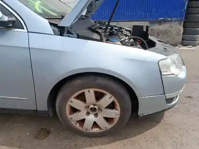 Gebrauchtes Autoersatzteil Kotflügel vorne rechts zum VOLKSWAGEN PASSAT B6 (3C2) 2.0 TDI 16V OEM-IAM-Referenzen   