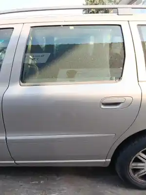 Piesă de schimb auto la mâna a doua USA STANGA SPATE pentru VOLVO V70 II (285) 2.4 Referințe OEM IAM   