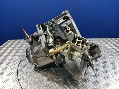 Pezzo di ricambio per auto di seconda mano riduttore per peugeot 307 break / sw (s1) break xs riferimenti oem iam 20dm09   Pezzo di ricambio per auto di seconda mano riduttore per peugeot 307 break / sw (s1) break xs riferimenti oem iam 20dm09