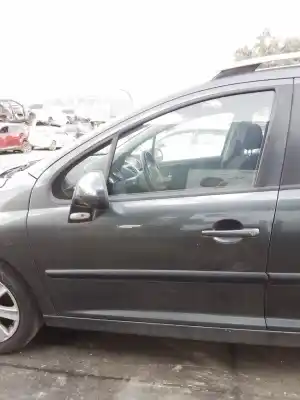 Second-hand car spare part LEFT FRONT DOOR for PEUGEOT 207 SW (WK_) 1.4 OEM IAM references   