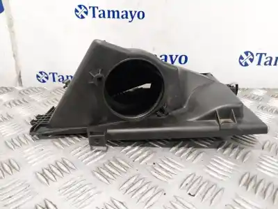 Second-hand car spare part air filter support for bmw 1 (e81) 118 d oem iam references 70315899  