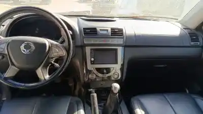 Second-hand car spare part dashboard for ssangyong rexton w / rexton 2.0 xdi oem iam references 