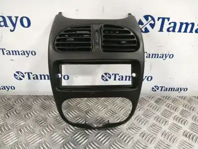 Pezzo di ricambio per auto di seconda mano griglia di aerazione per peugeot 206 fastback (2a/c) 1.6 16v riferimenti oem iam 9640404777