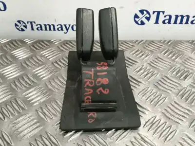 Автозапчасти б/у крюк для ремня задний центральный за bmw mini (r50,r53) one ссылки oem iam 7055957  