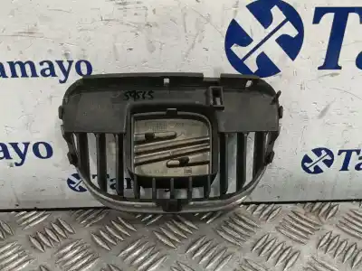 Автозапчастина б/у передня решіта для seat leon (1m1) 1.9 tdi посилання на oem iam 6l0853679   Автозапчастина б/у передня решіта для seat leon (1m1) 1.9 tdi посилання на oem iam 6l0853679