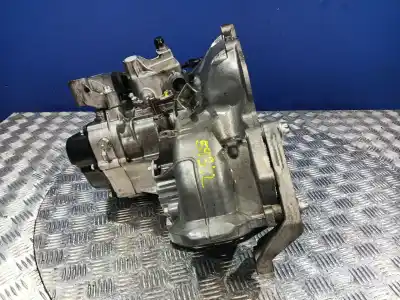 Pezzo di ricambio per auto di seconda mano riduttore per opel corsa d (s07) 1.2 (l08, l68) riferimenti oem iam 55565177 428744098 