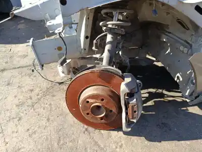 Second-hand car spare part front left knuckle for bmw serie 3 cabrio (e93) 3.0 turbodiesel cat oem iam references   