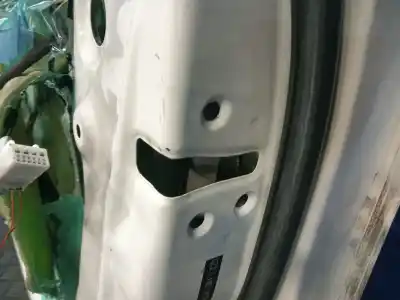 Second-hand car spare part front right door for lexus rx 3.3 v6 24v cat oem iam references   