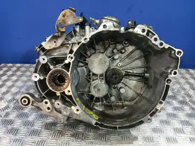 Peça sobressalente para automóvel em segunda mão caixa de velocidades por volvo v40 fastback (525) d3 referências oem iam g1ur7002beb