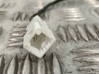 Pezzo di ricambio per auto di seconda mano specchio sinistro per dacia duster (hs_) 1.5 dci riferimenti oem iam 0213001  