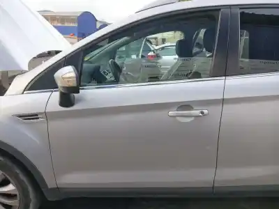 Second-hand car spare part left front door for ford kuga i 2.0 tdci oem iam references 1712679