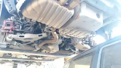 Peça sobressalente para automóvel em segunda mão charrió / suporte de eixo de trás por jaguar xe (x760) 2.0 d referências oem iam t2h51867