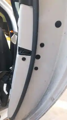 Peça sobressalente para automóvel em segunda mão fechadura da porta traseira direita por jaguar xe (x760) 2.0 d referências oem iam gx7324994cc