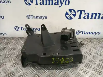 Second-hand car spare part decorative moulding for ford kuga i 2.0 tdci oem iam references av6112a532ac