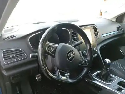 Peça sobressalente para automóvel em segunda mão TABLIER por RENAULT MEGANE IV FASTBACK (B9A/M/N_) 1.6 DCI 130 (B9A4) Referências OEM IAM 681007238R  