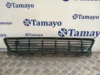 Peça sobressalente para automóvel em segunda mão GRELHA DE PÁRA CHOQUES CENTRAL por OPEL CORSA C (X01) 1.0 (F08, F68) Referências OEM IAM 13120833  