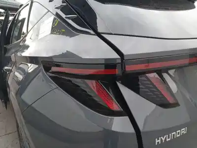 Pezzo di ricambio per auto di seconda mano LAMPADA POSTERIORE SINISTRA per HYUNDAI TUCSON (NX4E, NX4A) 1.6 T-GDI HYBRID Riferimenti OEM IAM 92401N7100  