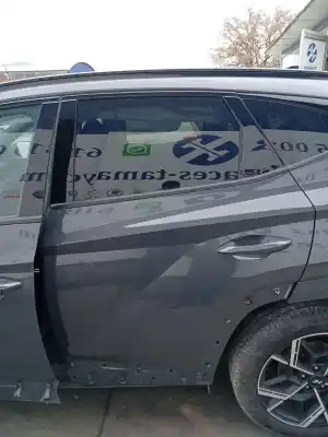 Pezzo di ricambio per auto di seconda mano PORTA POSTERIORE SINISTRA per HYUNDAI TUCSON (NX4E, NX4A) 1.6 T-GDI HYBRID Riferimenti OEM IAM 77003N7015  