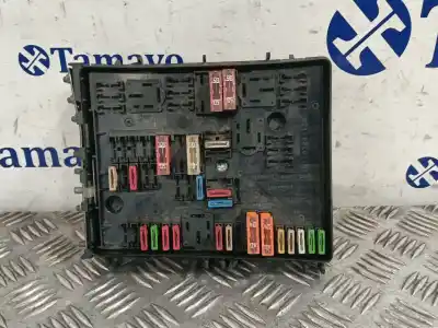 Peça sobressalente para automóvel em segunda mão Caixa De Fusíveis E Relés por SEAT ALTEA (5P1) Stylance / Style Referências OEM IAM 1K0937124H  