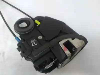 Second-hand car spare part rear right door lock for toyota auris 2.0 d-4d cat oem iam references a046693