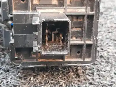 Pezzo di ricambio per auto di seconda mano comando pulito per chevrolet captiva 2.0 vcdi lt riferimenti oem iam   