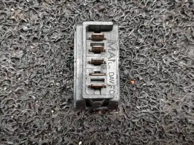 Second-hand car spare part right front power window switch for renault 18 gts oem iam references   