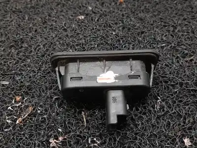 Second-hand car spare part tailgate back door handle for renault clio iii pack dynamique oem iam references 8200076256