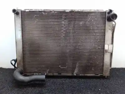 Pièce détachée automobile d'occasion radiateur d'eau pour renault clio iii pack dynamique références oem iam 8200134606